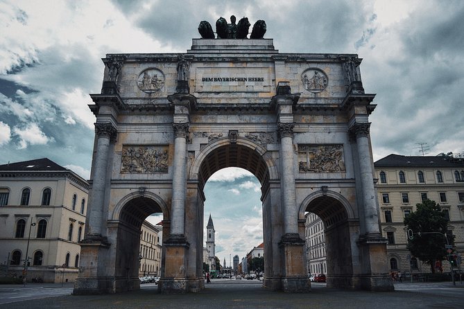 Prague to Munich - Private Transfer with 2 hours of Sightseeing - How the door-to-door pickup and drop-off really changes your day
