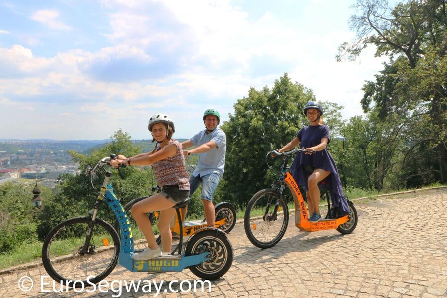 Prague: Tour by Electric Scooter or Cruiser eBike - Franz Kafka Museum area and the Jewish Quarter highlight