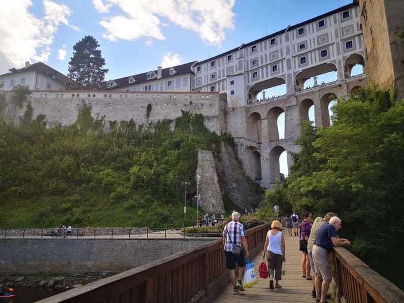 Prague: Transfer to Vienna via fabulous Cesky Krumlov - Why the Prague-to-Vienna Transfer Works Better With Český Krumlov