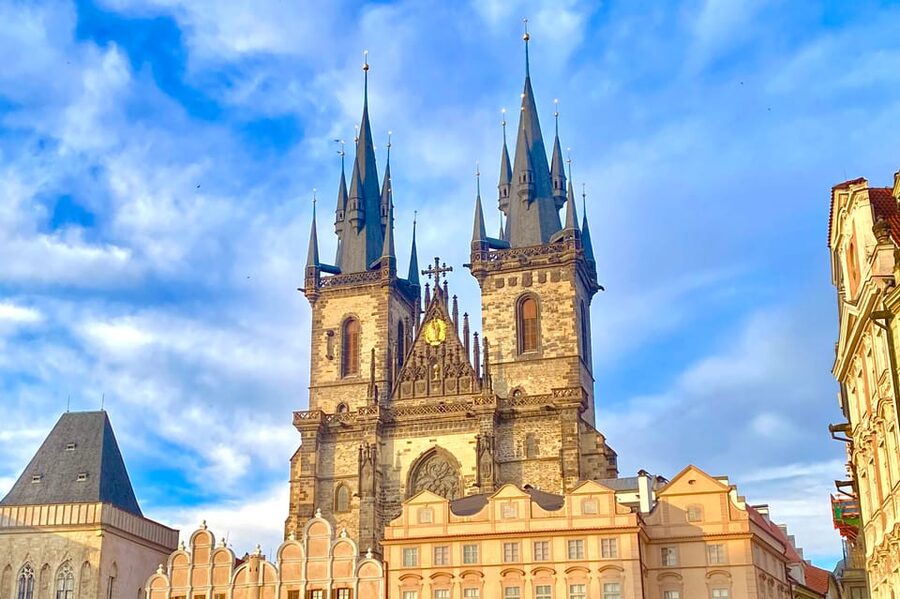 Prague: Tyn Church Classical Music Concert - Step inside Týn Church, where the sound has its own stage
