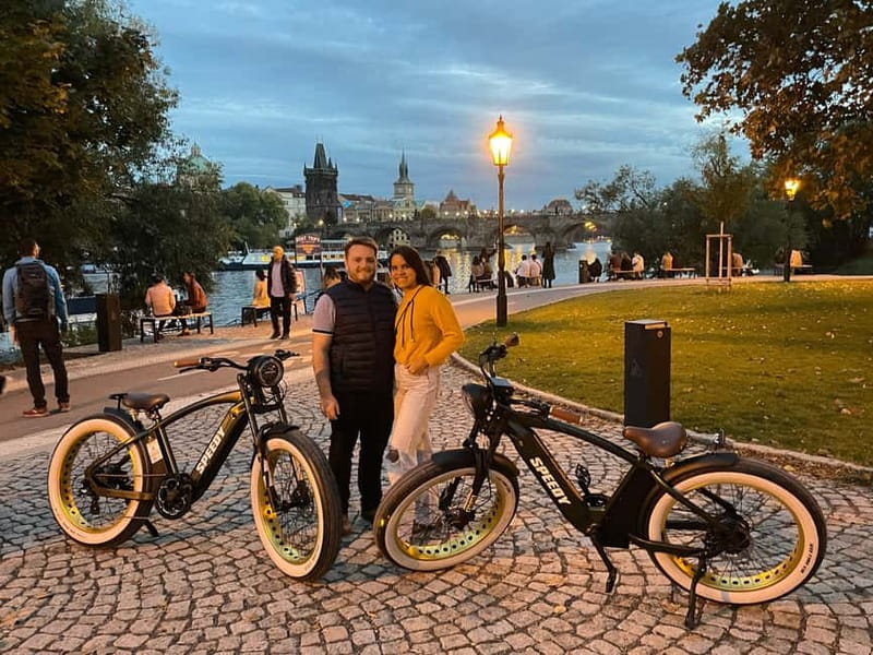 Prague Viewpoints & Historical Ebike Tour - Meet your e-bike: disclaimers, test ride, and safety first