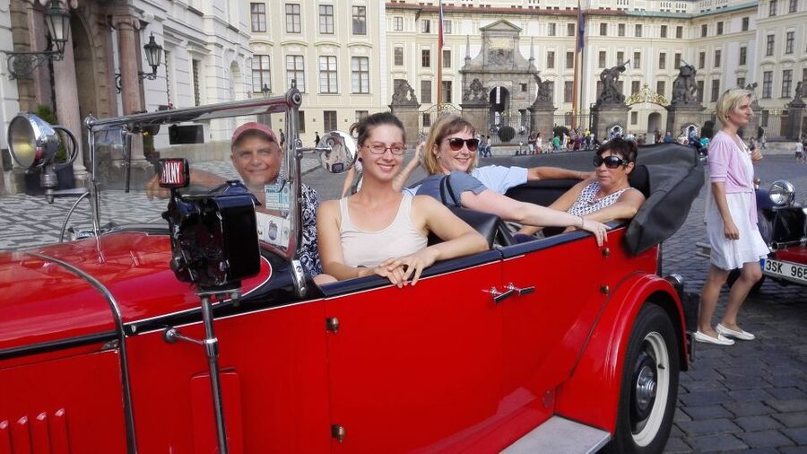 Prague: Vintage Car Ride and Walking Tour - The 2-hour walk: Charles Bridge to Old Town Square