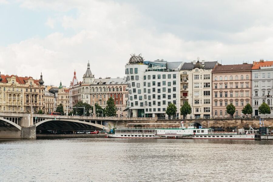 Prague: Vltava River Lunch Cruise in an Open-Top Glass Boat - Window seating, QR check-in, and staying comfortable on deck