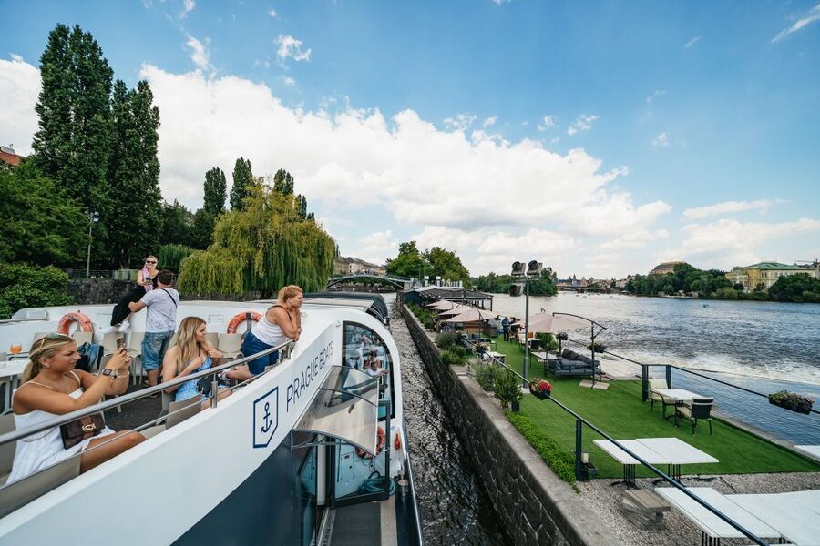 Prague: Vltava River Lunch Cruise in an Open-Top Glass Boat - Charles Bridge views and the saints you can actually spot
