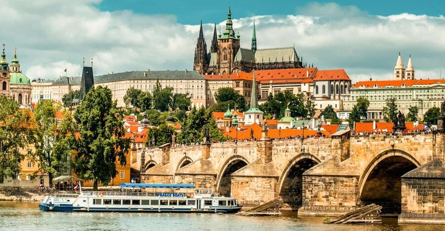 Prague: Vltava River Sightseeing Cruise - Who this cruise fits best (and who might want a different plan)