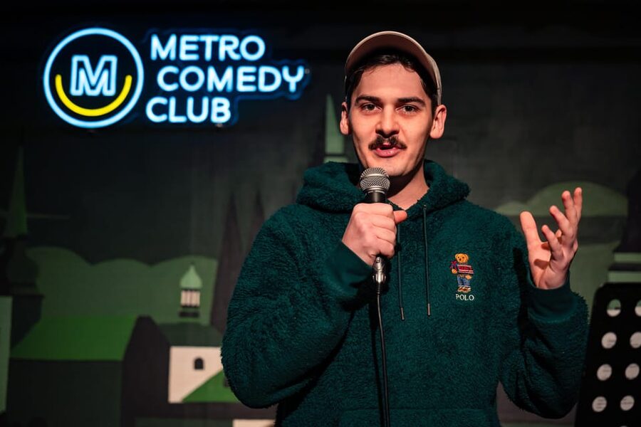 Prague: Wednesday Stand-Up Comedy in English - Where This Prague Comedy Night Fits in Your Week