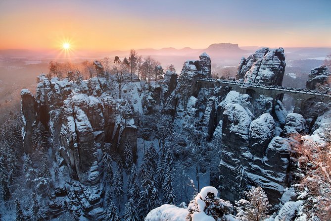 Pravcicka Gate & Bastei Bridge Winter National Park Tour from Prague - Getting There: Morning Pickup, Decín’s Castle, and Comfortable Transit