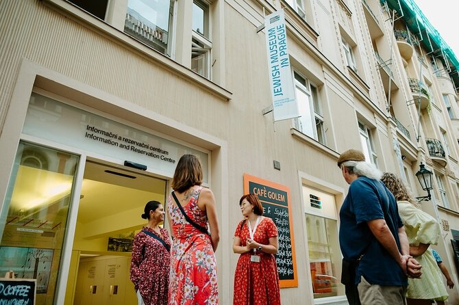 PRIVATE: 3h Stories of Prague Jewish Quarter Tour, drink included - Jewish Museum Break and Planning Your Tickets