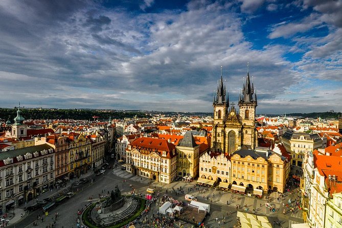 Private 4-hour City Tour of Prague with driver & official guide w/ Hotel pick up - Price and what you get in 4 hours (official guide + driver)