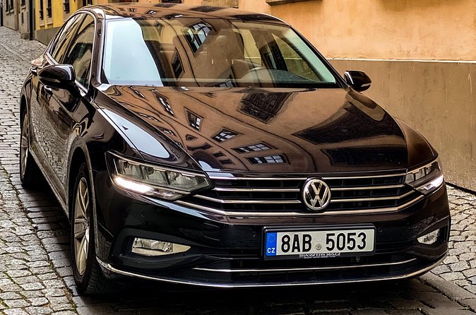 Private ARRIVAL Transfer by LIMOUSINE 3+1pax - Drop-Off Anywhere in Prague: Fewer Night Problems, Less Towing Stress