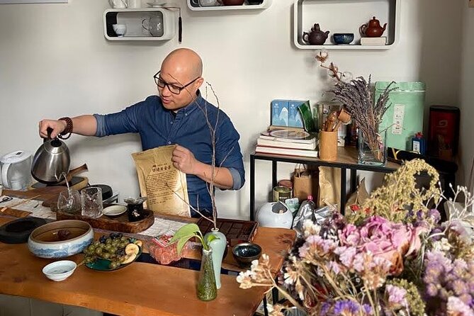 Private Authentic Tea Experience in Prague - Logistics that matter: where to meet and how to go