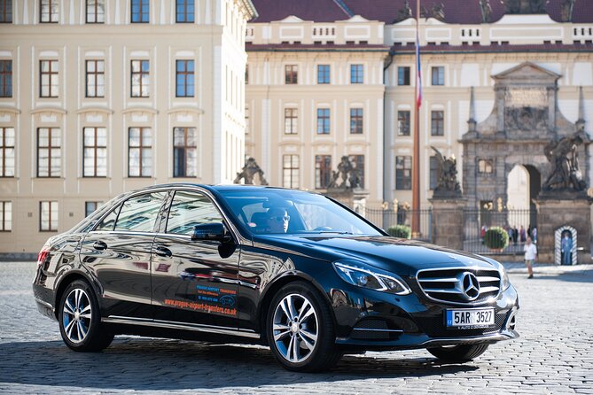 Private Departure Transfer: Prague Airport - The reliability question: how to reduce your risk