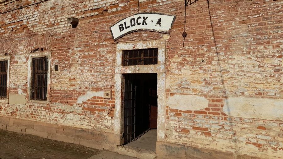 Private Half-Day Tour To Terezin Concentration Camp - Price and value: what $316 buys on a private 5-hour route