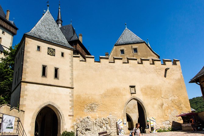 Private Karlstejn castle trip from Prague with Lunch & Admission - Who this tour fits best in real life