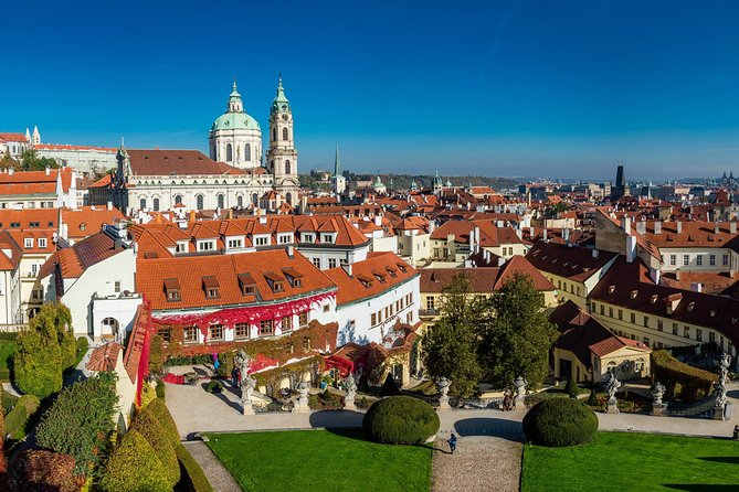 Private Lesser Town tour - Historical Treasure Hunt - Weather, phones, and pacing tips that save you time and stress