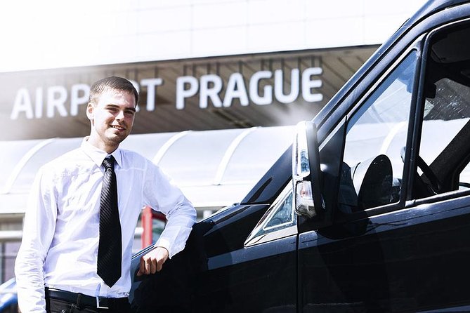 Private Luxury Transfer to Cesky Krumlov from Prague - Logistics that affect your day: mobile ticket and drop-off in Český Krumlov