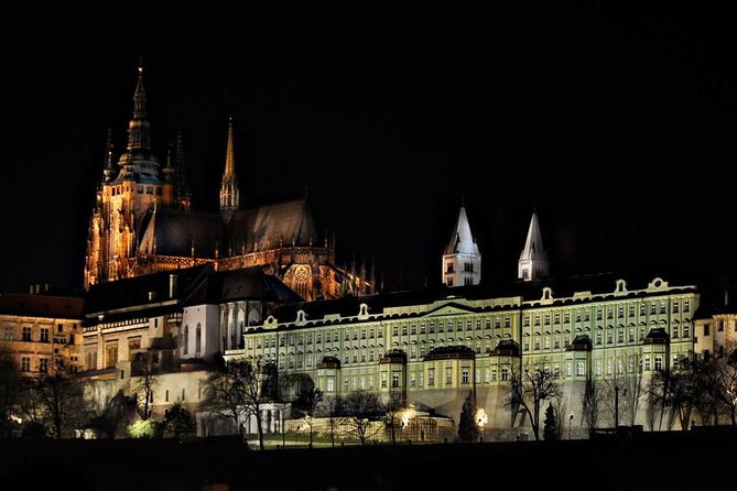 Private Photography Tour of Prague by Night - Pickup, Timing, and the Pace You’ll Actually Walk