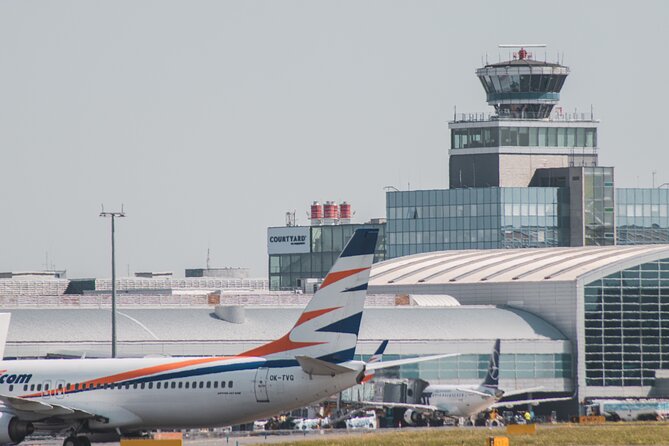 Private Prague Airport Departure Transfer - Private Prague to Prague Airport Transfer: the real-world experience