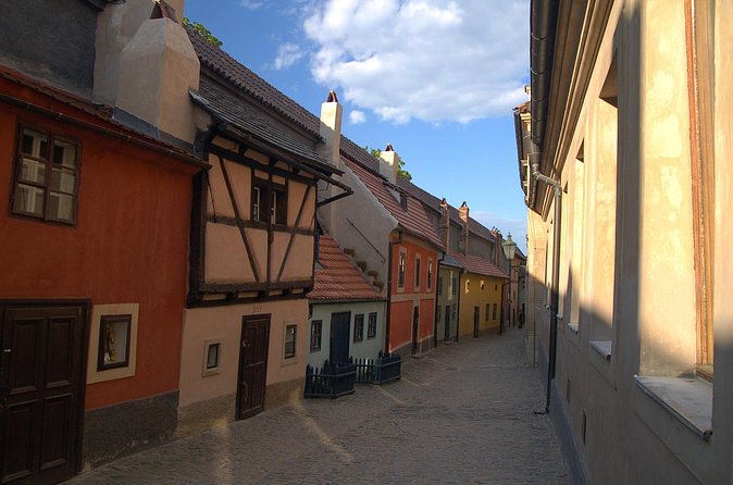 Private Prague Castle and Lobkowicz Palace Half-Day Tour - Lobkowicz Palace: Art, Collections, and a Terrace Break