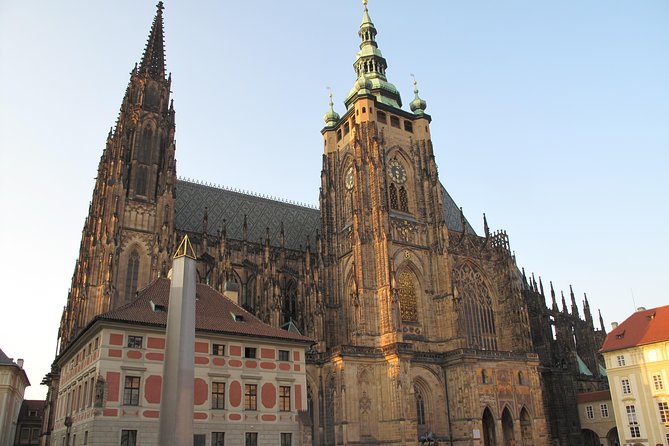 Private Prague Castle Tour with a Czech Guide, meet up at hotel - Why a Private Prague Castle Tour Works Better Than Free-For-All