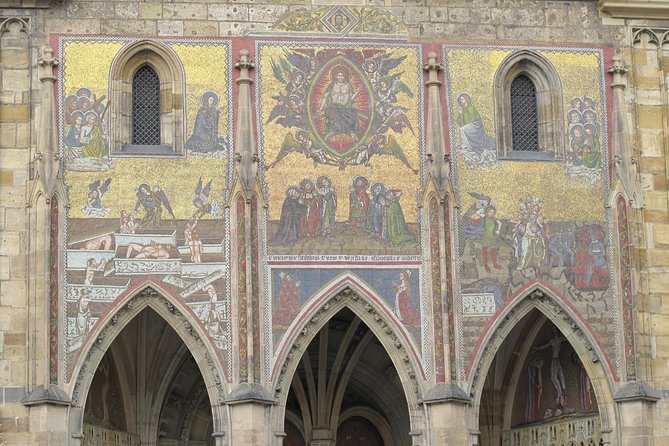 Private Prague Castle Tour with a Czech Guide, meet up at hotel - Price and What You Still Need to Pay on the Ground