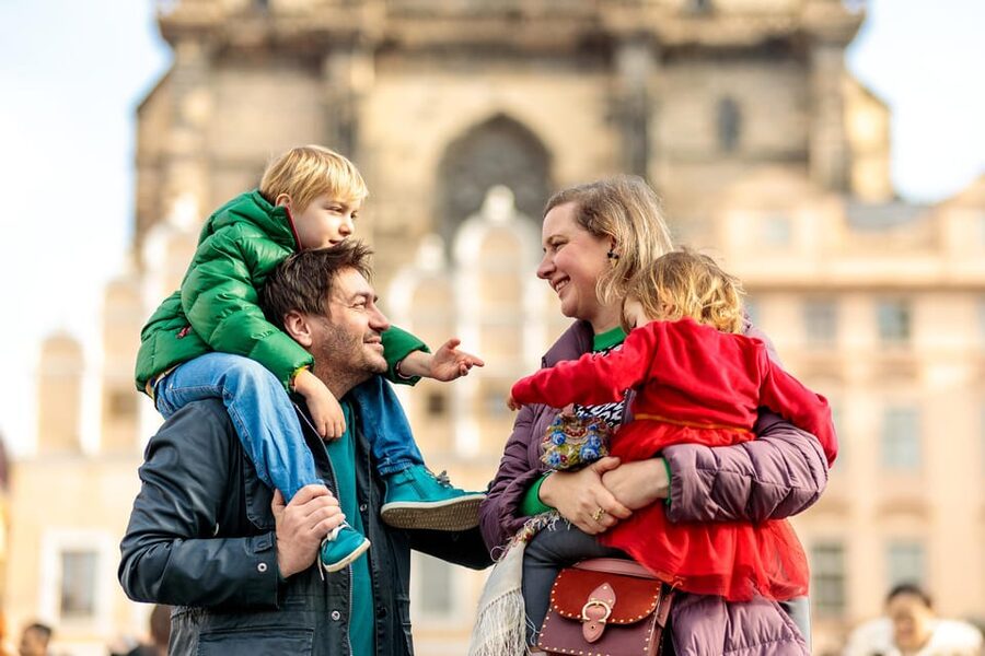 Private Prague Sunrise Photoshoot + Walking Tour - Who should book this sunrise photoshoot and walking tour