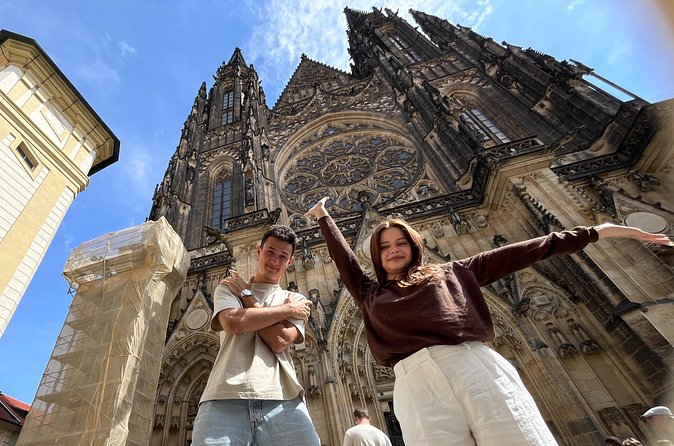Private Prague Tour with Transfers and Local Tastings - Prasna brana: the medieval gate with a different kind of view