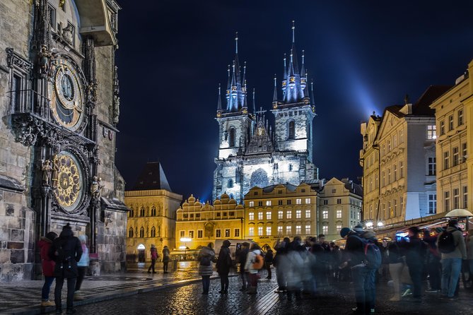 Private Sightseeing in Prague By Night - How the English driver experience really works (and why it can vary)