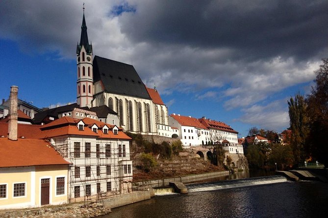 Private Tour: Cesky Krumlov Day Trip from Prague - Český Krumlov Castle: Fairy-Tale Towers and the Interiors Caveat