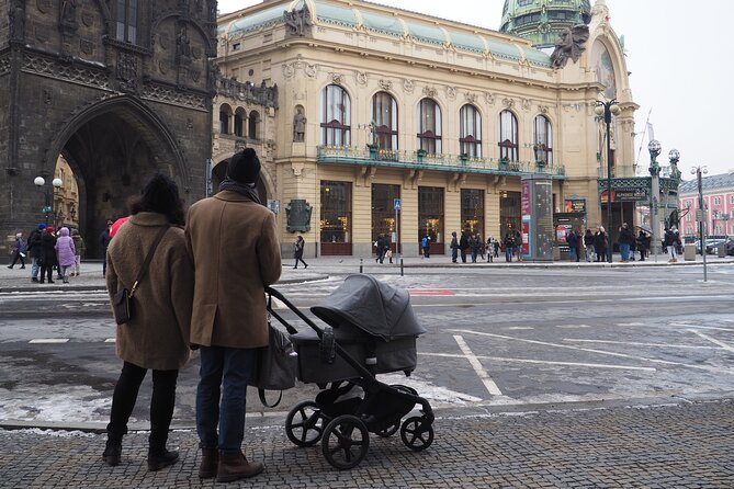 Private Tour in Prague Old Town Essentials - Franciscan Garden: a peace break in the busiest area