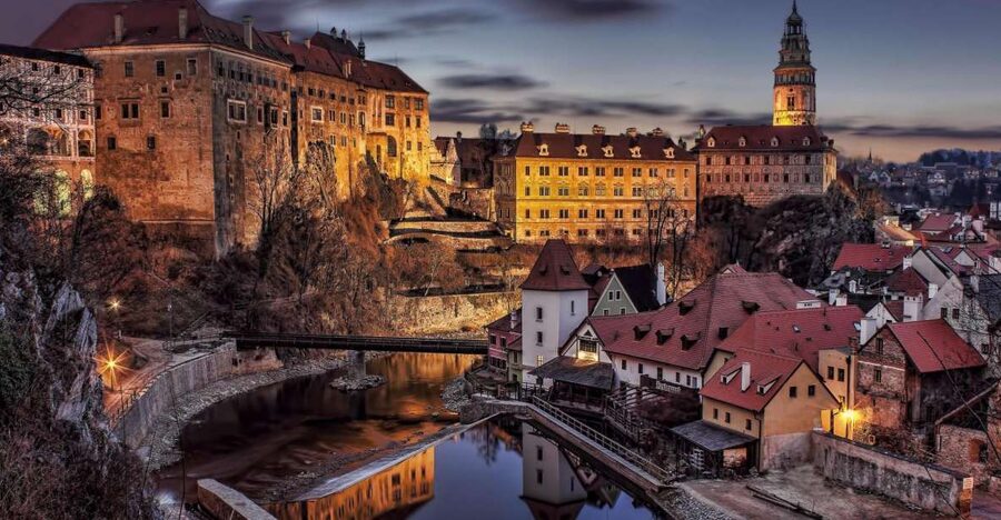 Private Tour to Český Krumlov - A Day Trip from Prague - The Prague-to-South-Bohemia drive, with Ceske Budejovice built in