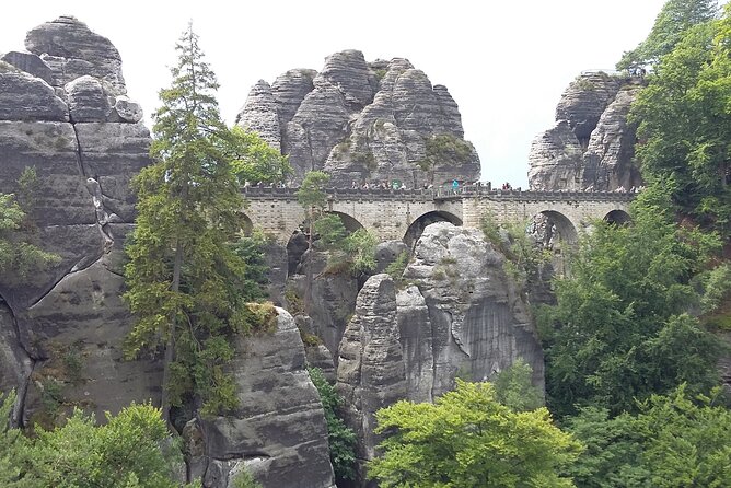 Private Tour to Czech-Saxon Switzerland National Park - Pravčická brána and Sokolí hnízdo: the sandstone natural gate moment