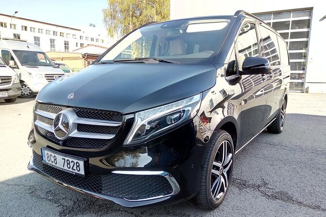 Private Transfer from Prague Airport to Prague City Hotels 1 - 7 pax - Price and Group Size: When This Becomes a Smart Deal
