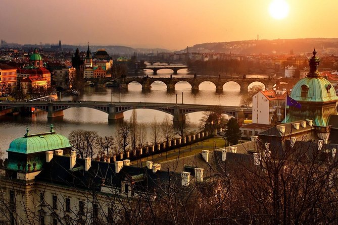 Private walking tour and Boat cruise Best of Prague - Key points to know before you go