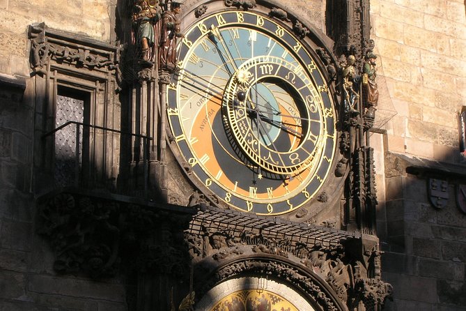 Private Walking Tour in Prague: Prague Castle Exterior with Little Quarter and Old Town with Jewish Quarter - Prague Castle exterior compounds: what 45 minutes really gets you