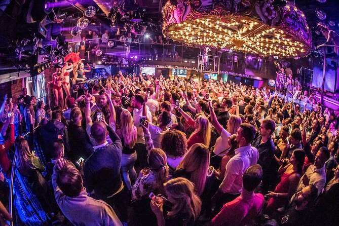 PUB CRAWL IN PRAGUE | Admission Ticket - Key highlights worth your attention