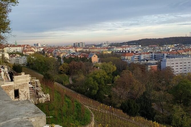 Real Prague - Where You Meet and End: Na Příkopě to Florenc