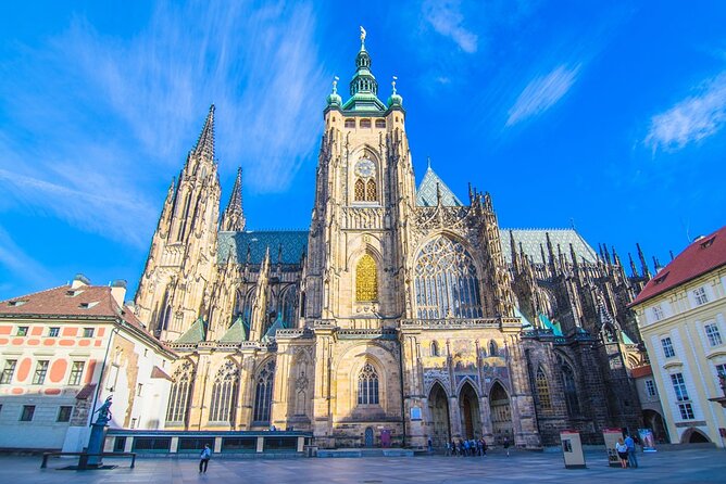 Self-Guided Audio Tour - Prague Castle District - Who this Prague Castle District audio walk fits best