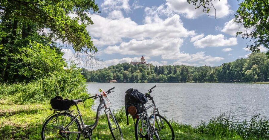 Self-Guided Bike Tour to Unetice Brewery - Ferry crossing on the Vltava: timing is everything