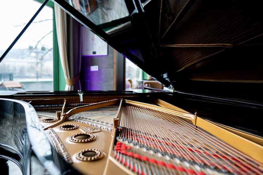 Sinatra Tribute. Concert & dinner. - Dress code, rules, and small details that matter
