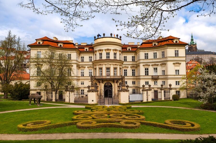Skip-the-line Lobkowicz Palace Private Tour & Concert - FAQ