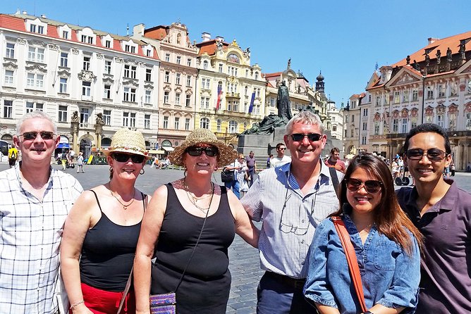 Small Group Prague Old Town and Jewish Quarter Walking Tour - A building-story stop: names through time and the Czech-language twist