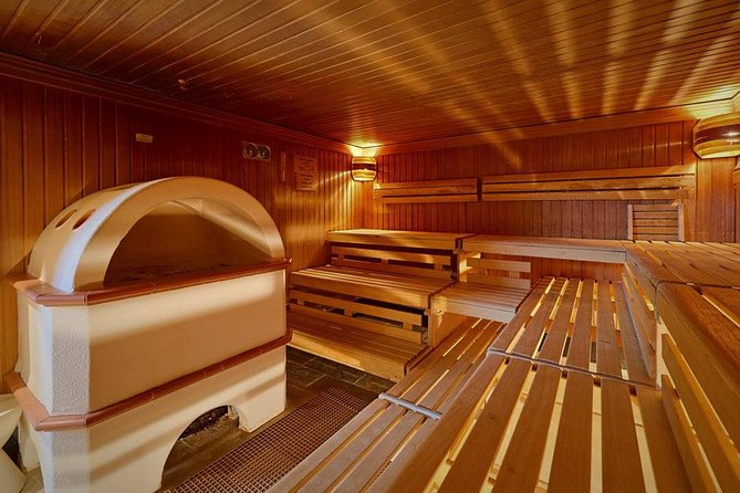 Small-Group Saxon Switzerland NP Easy Tour & Unlimited Thermal Baths - Price and booking fit: when it makes sense