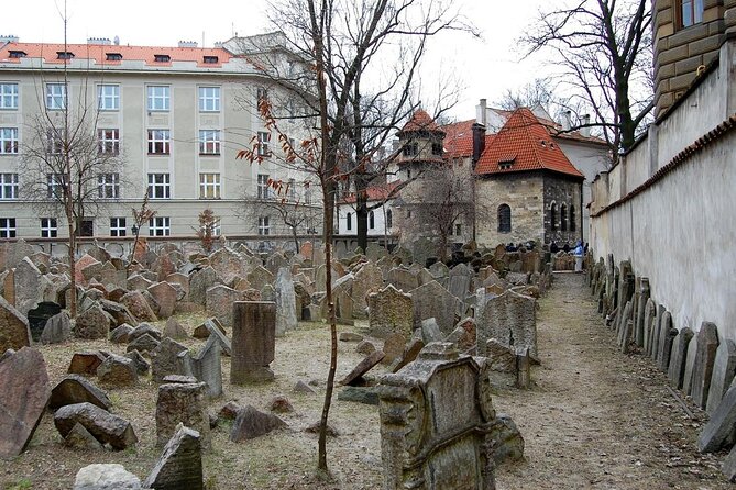 Small-Group Tour through the History of Jewish Prague - Maisel Synagogue: from Bohemian roots to 18th-century emancipation