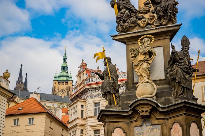 St Vitus Cathedral and Prague Castle Private Walking Tour - Why this private St Vitus and Prague Castle walk works