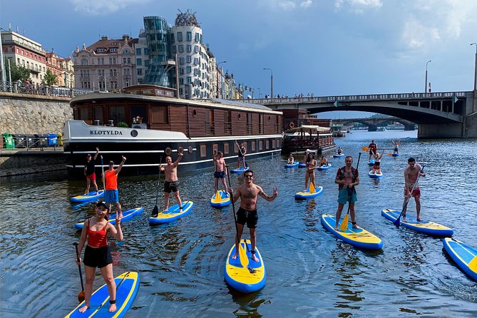 Stand-Up Paddleboarding on the Vltava River in Prague - Getting on the board fast: coaching that works for mixed experience levels
