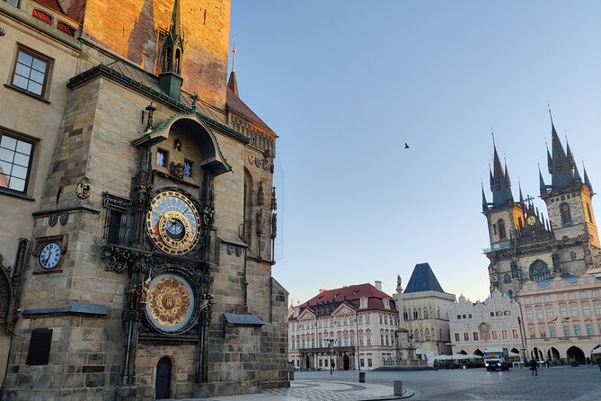Sunrise Walking Tour: Prague Before the Crowds - The Route: Empty Old Town to Prague Castle in About 2 Hours