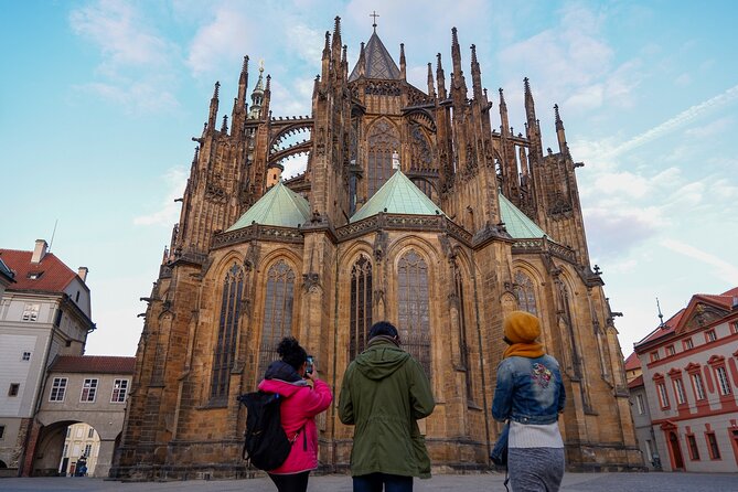 Sunrise Walking Tour: Prague Before the Crowds - Prague Castle Morning Photos: When the Complex Feels Majestic, Not Competitive