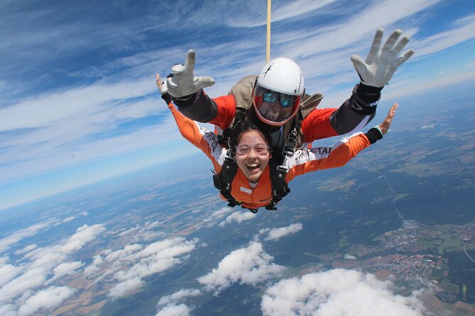 Tandem Skydiving in Prague - Tandem Jump with transfers! - From Vodičkova 15 to the Pribram airfield: how the day flows