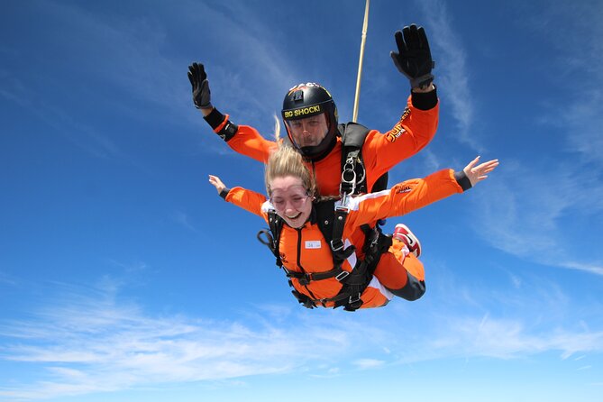 Tandem Skydiving in Prague - Tandem Jump with transfers! - The tandem instructor setup: attached to an experienced pro
